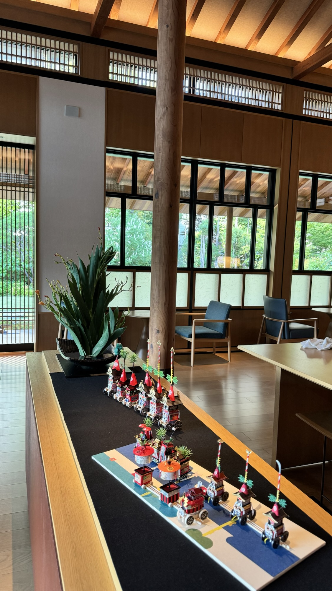 ROKU KYOTOロビーの装飾