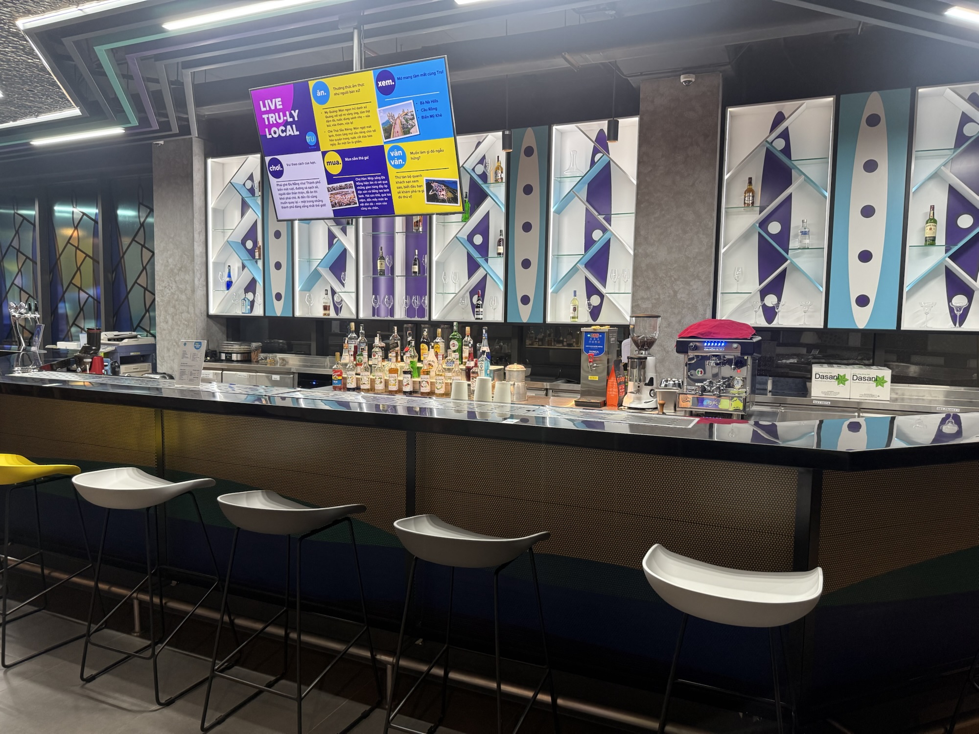 Tru by Hilton Da Nang City Centre バーカウンター