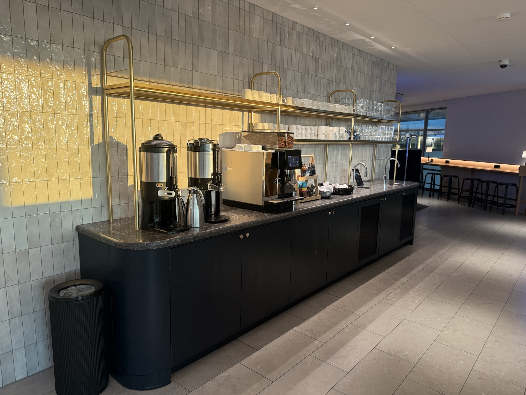 ドリンクステーション全景