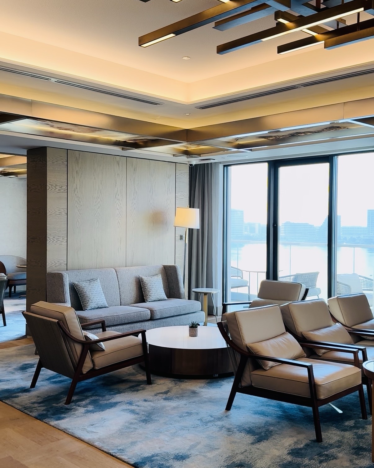 ラウンジ内の様子