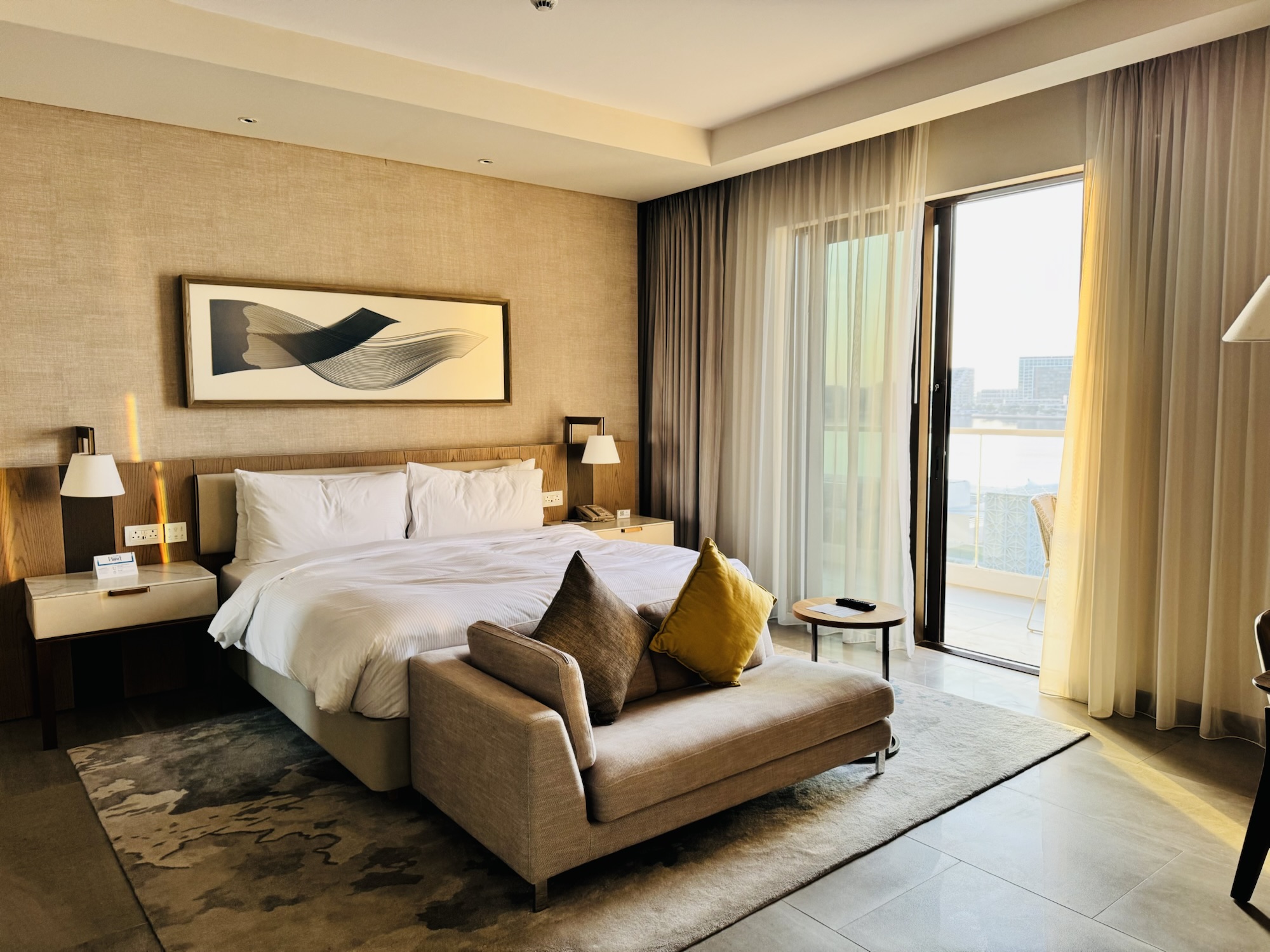 ベッドルーム全景