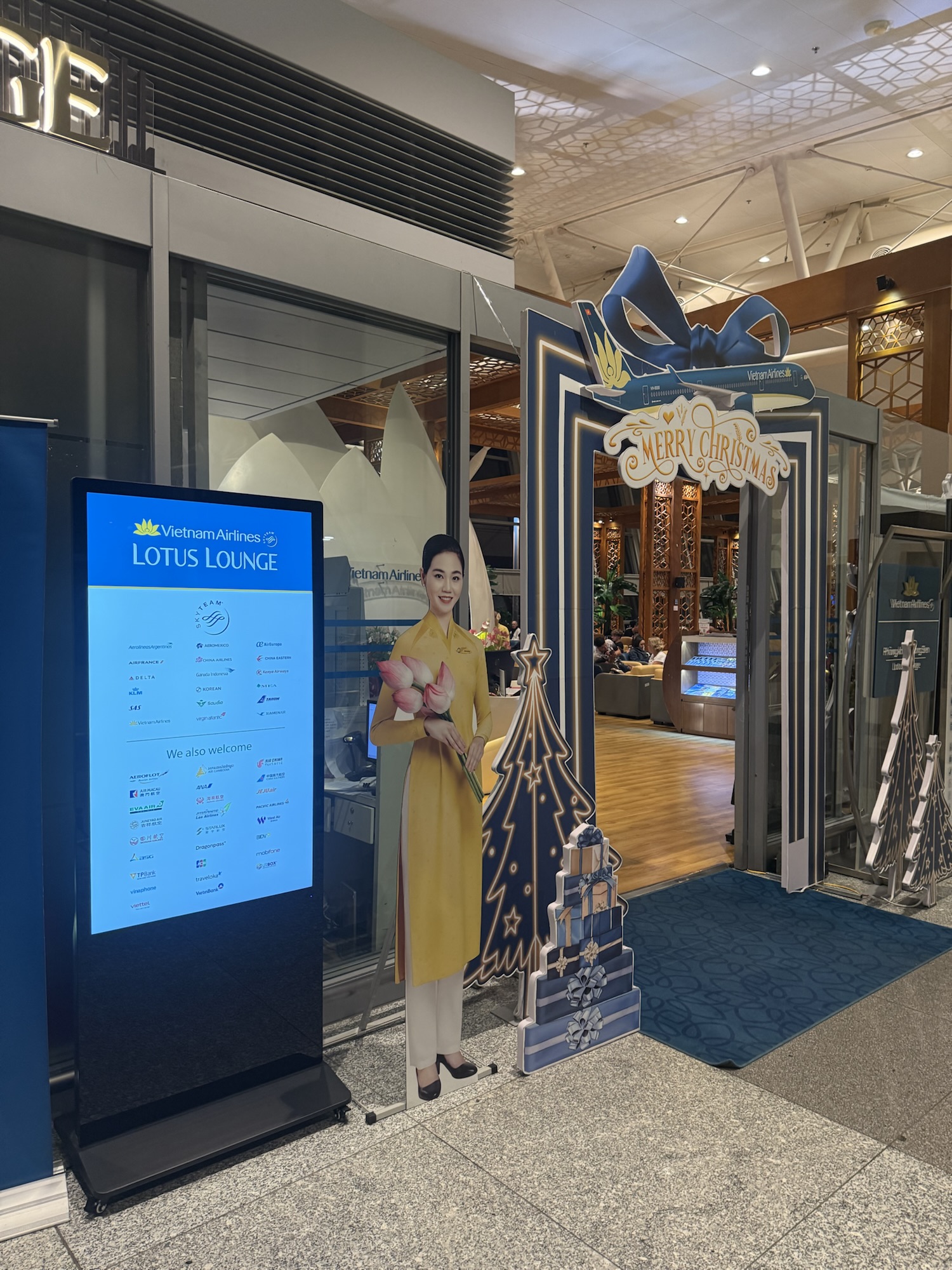 Lotus Loungeの入口