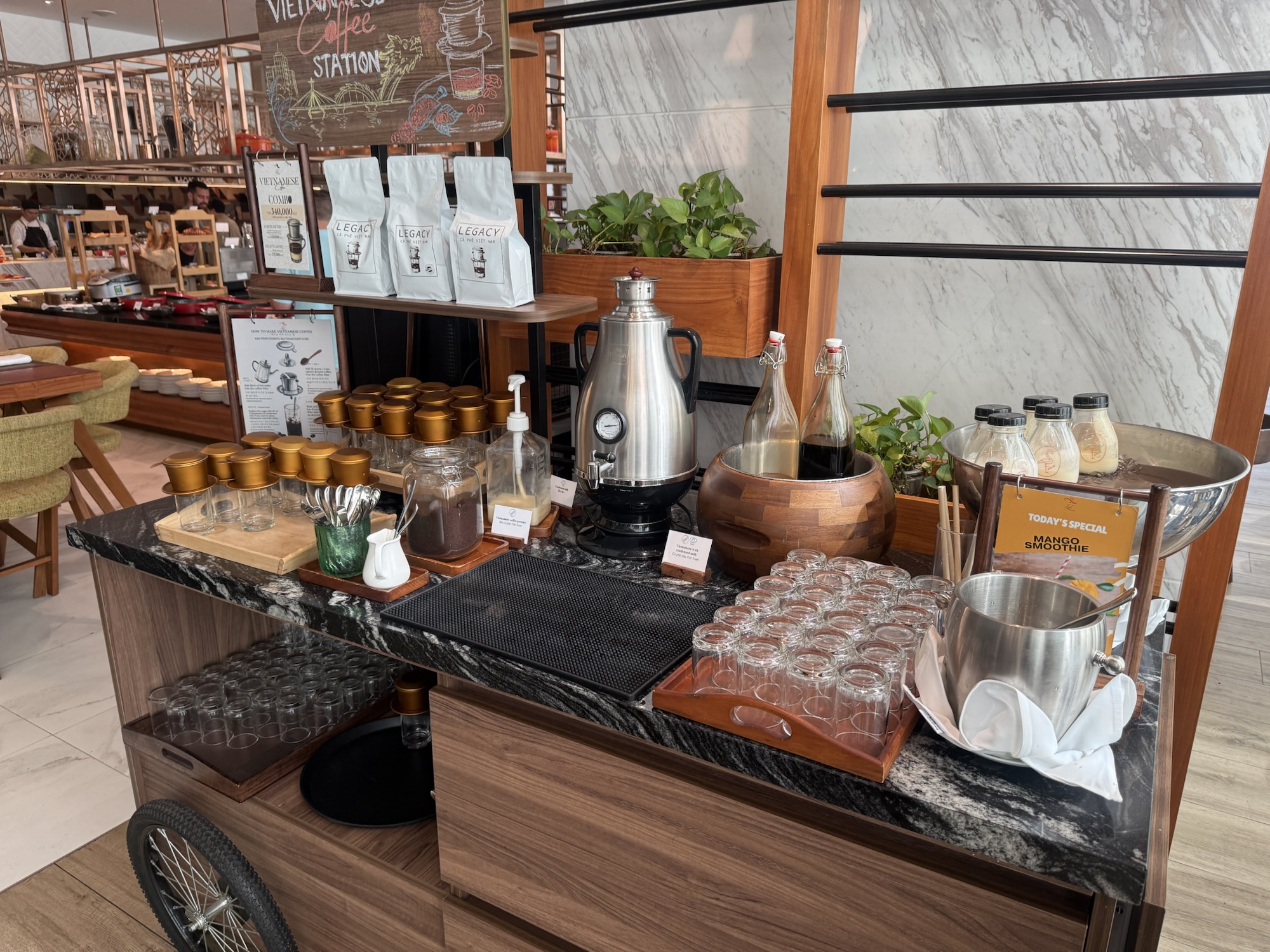 Lyla Restaurantのベトナムコーヒーステーション