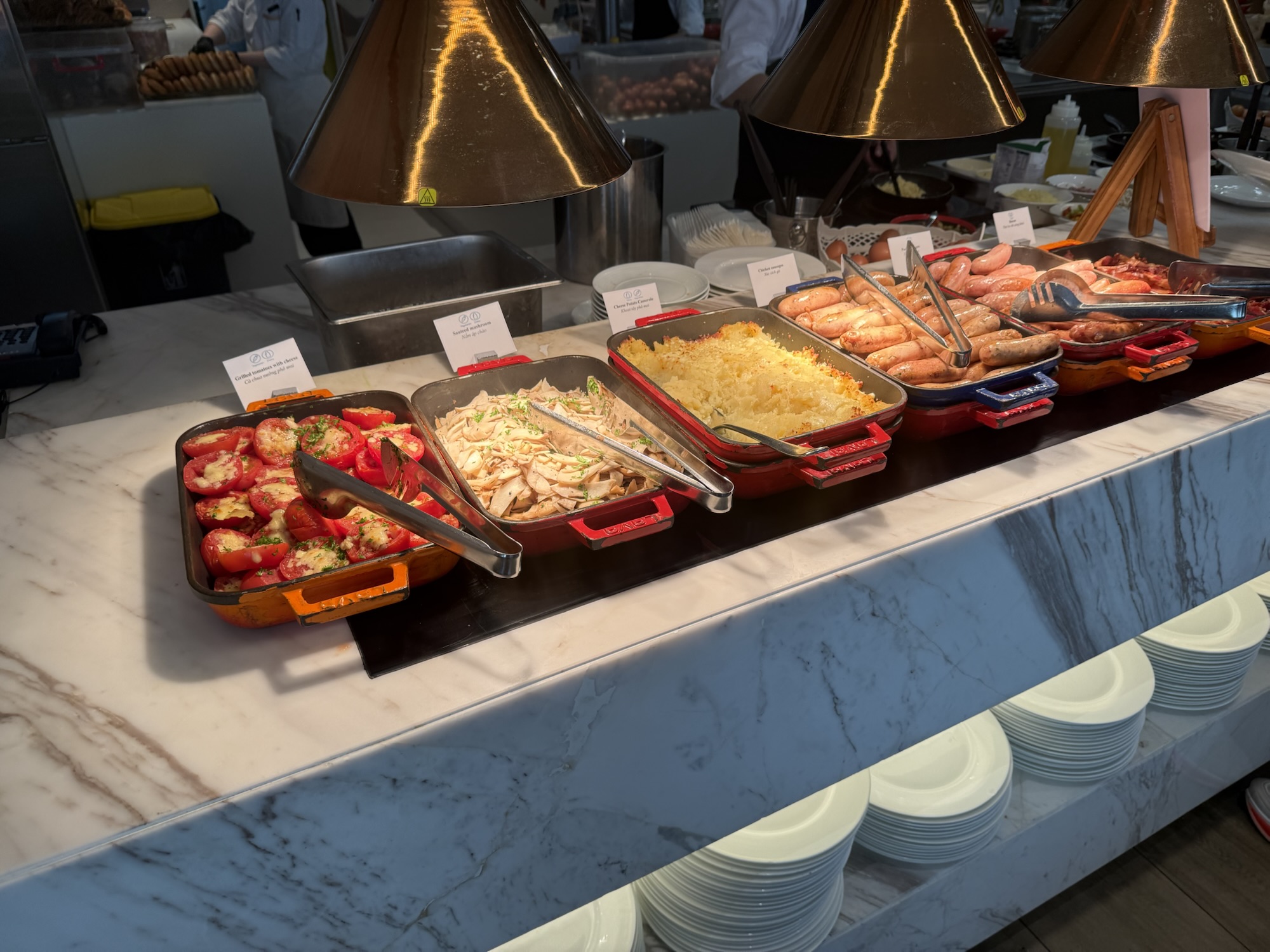 Lyla Restaurant朝食ビュッフェの温かい料理