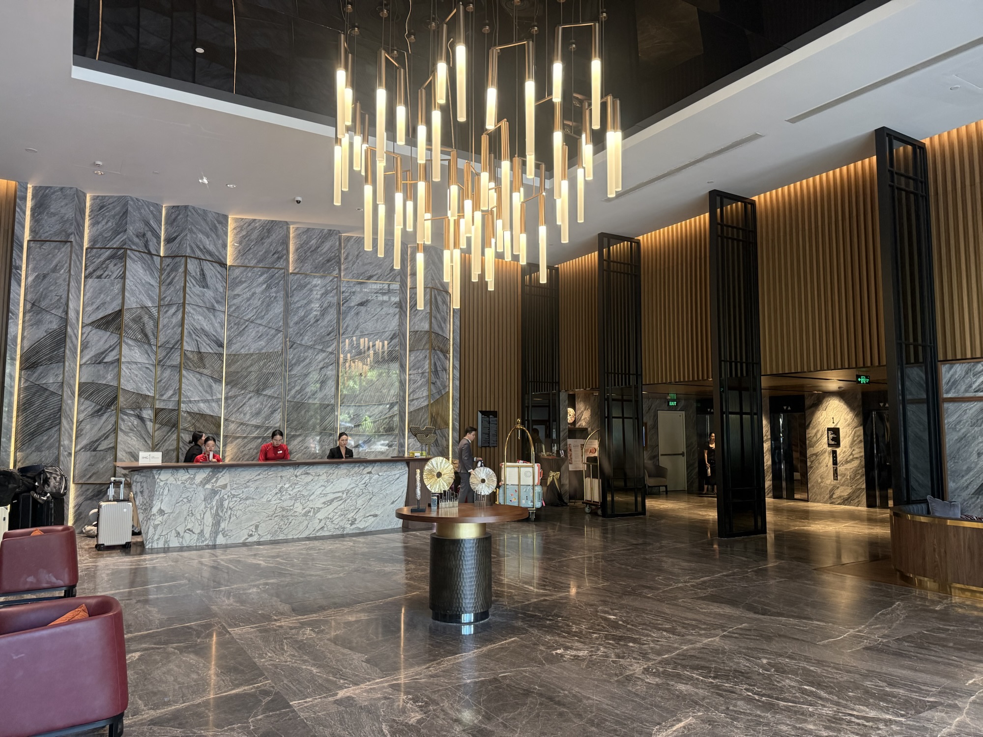 Crowne Plaza Danang City Centreのロビー