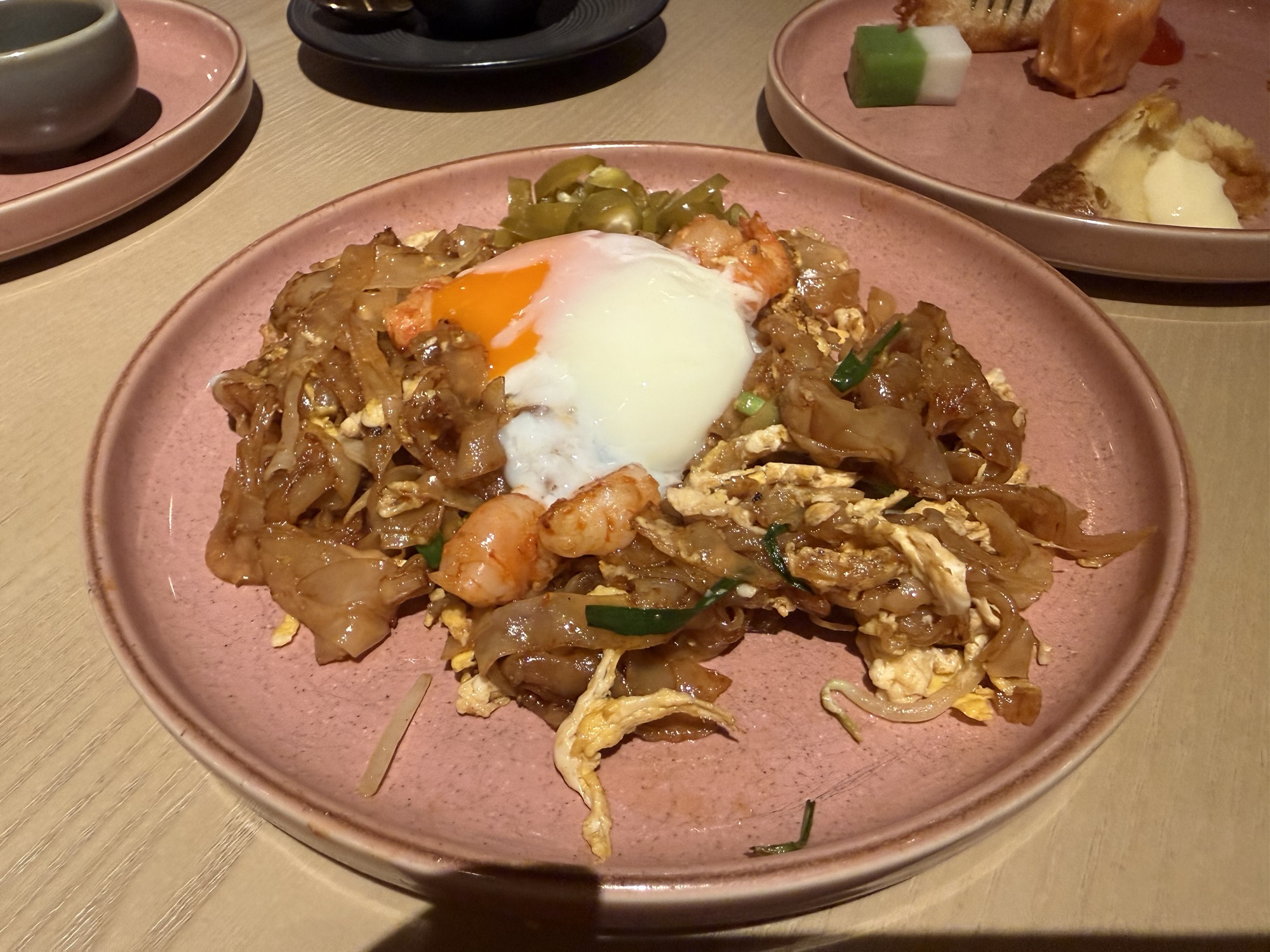 アラカルトで注文したLili Char Kuey Teow