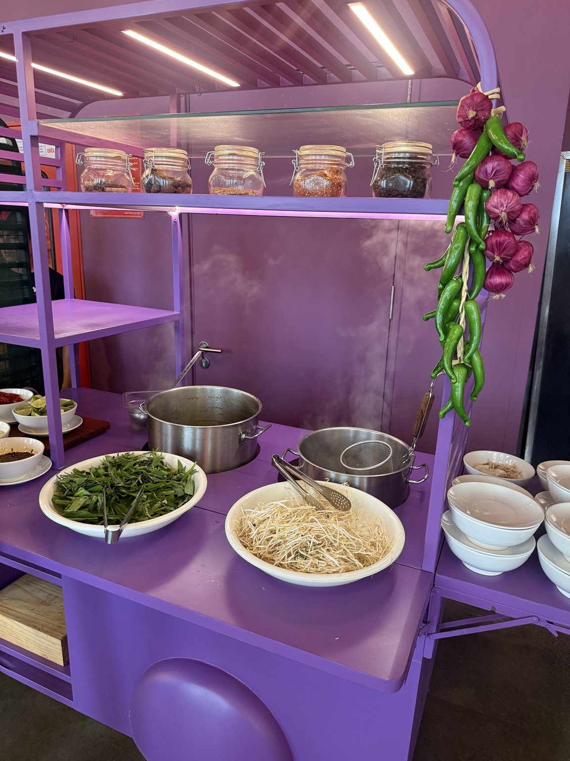 リバーサイドの朝食の麺コーナー